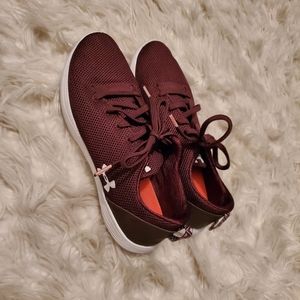 Under Armour running shoes 7.5